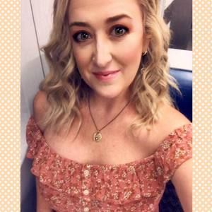 Meet your Posher, Catherine